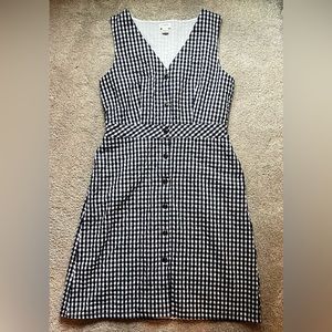 Women’s NWOT J CREW sleeveless dress.
